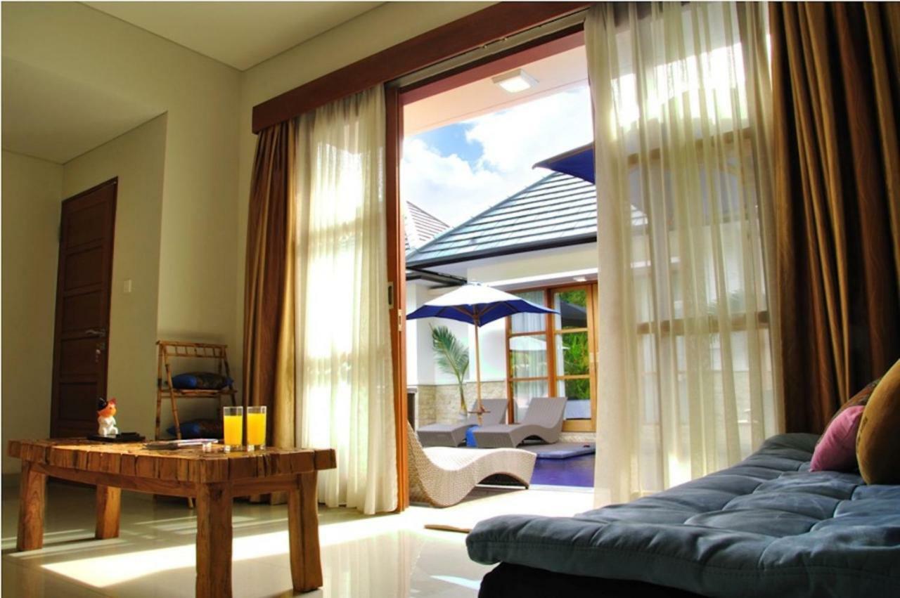 M Two Villas Seminyak Exterior foto